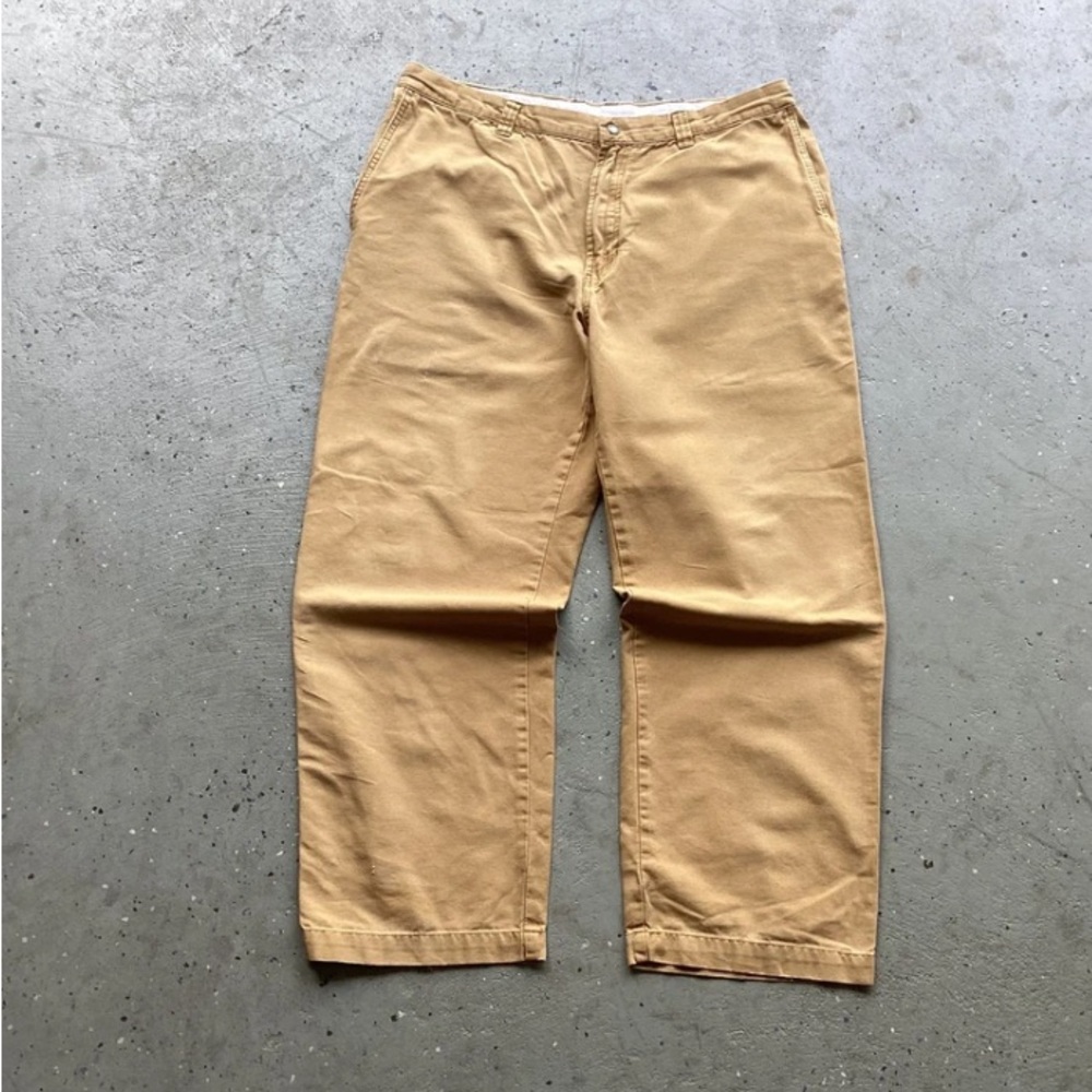 Men's Classic Chino Pants in Khaki